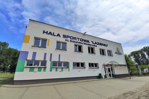 Hala sportowa Łazienki (photo)